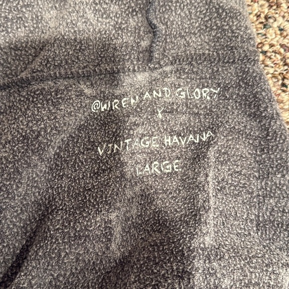 Wren and Glory x Vintage Havana Hoodie Sweatshirt Be the Rainbow Size Large - Picture 5 of 5